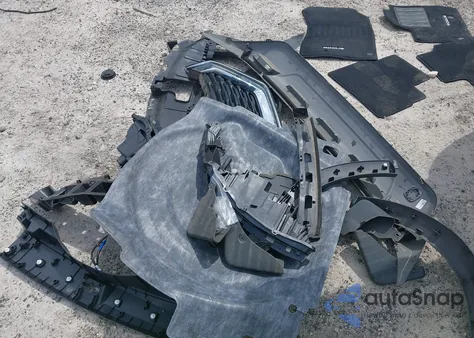 2021 Nissan Rogue Sv Fwd z USA, uszkodzony, nr VIN 5N1AT3BA6MC810252